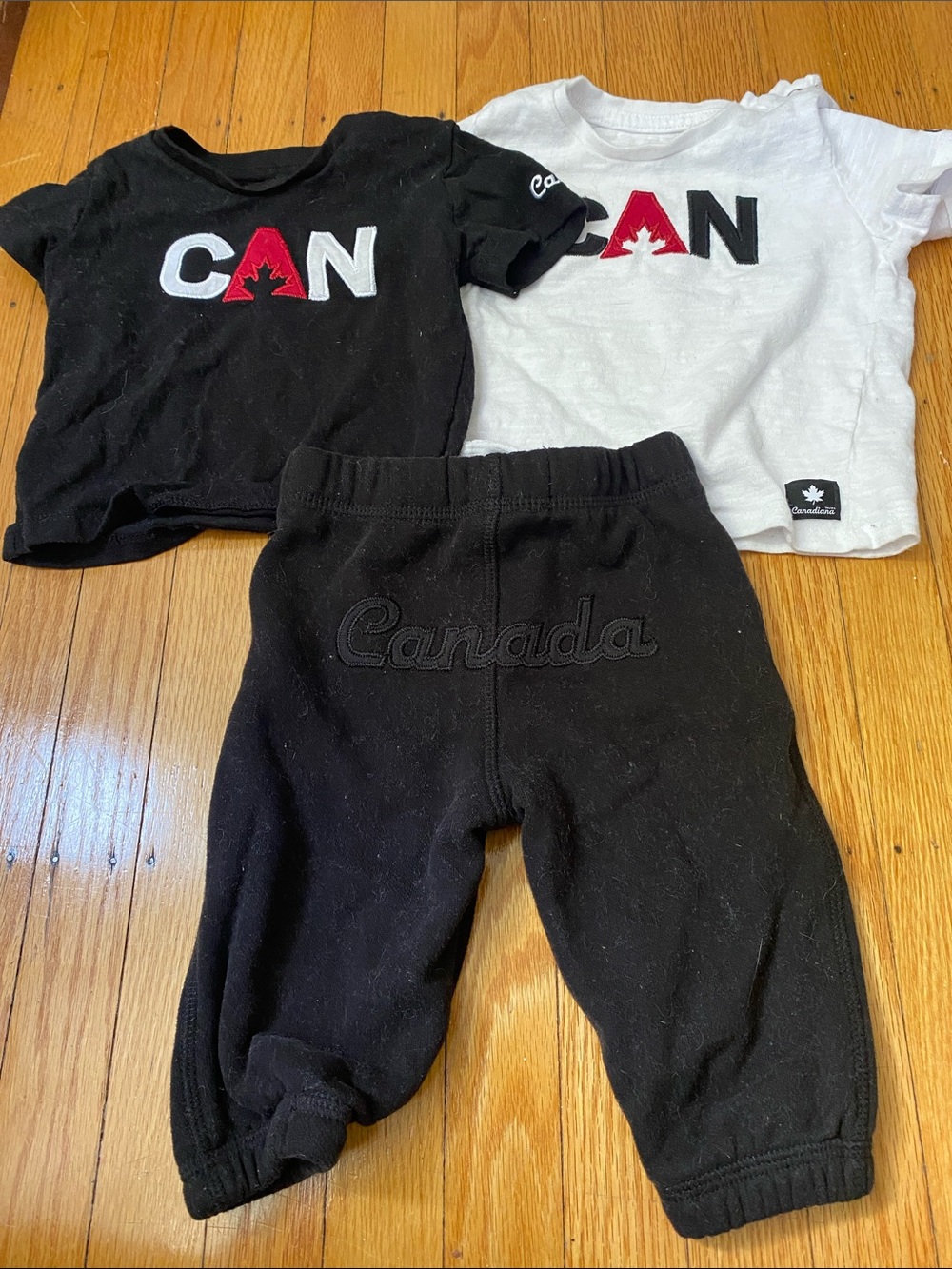 Canada baby set- 2 for $10, 3 for $12